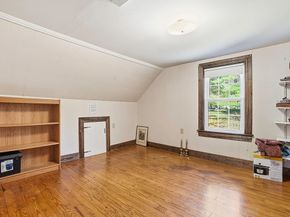 39 Mechanic St, Upton MA 01568