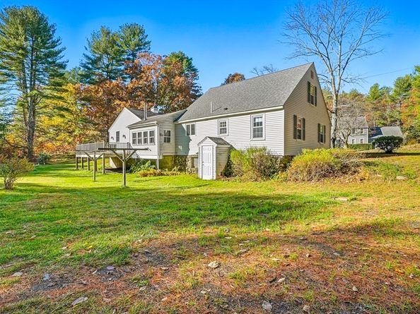 39 Mechanic St, Upton MA 01568