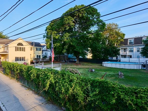 176 Coleridge St, Boston MA 02128