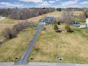 9 White Rd, Mendon MA 01756