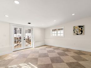 193 Park St, Stoneham MA 02180
