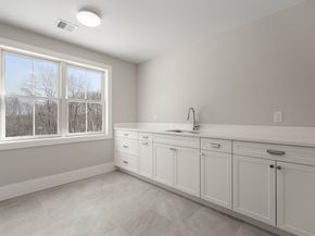 17 Wyndemere Lane, Natick MA 01760