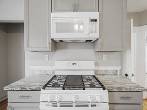 10 Ellsworth St, Worcester MA 01610