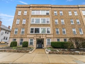 238 S Huntington Ave 5, Boston MA 02130