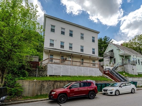 140-142 Leighton St, Fitchburg MA 01420