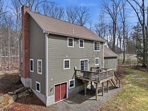 331 E County Rd, Rutland MA 01543