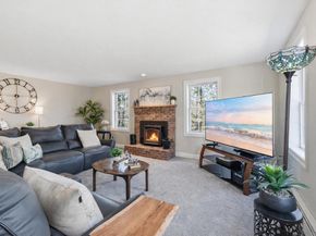 331 E County Rd, Rutland MA 01543