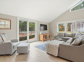180 Chestnut St, Duxbury MA 02332