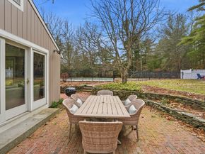 180 Chestnut St, Duxbury MA 02332