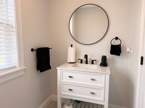 16 Palmer St, Brockton MA 02301