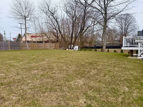 16 Palmer St, Brockton MA 02301