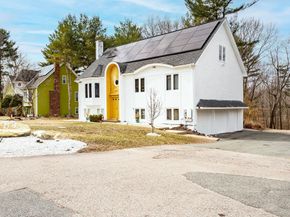 89 Lucas Dr, Stoughton MA 02072
