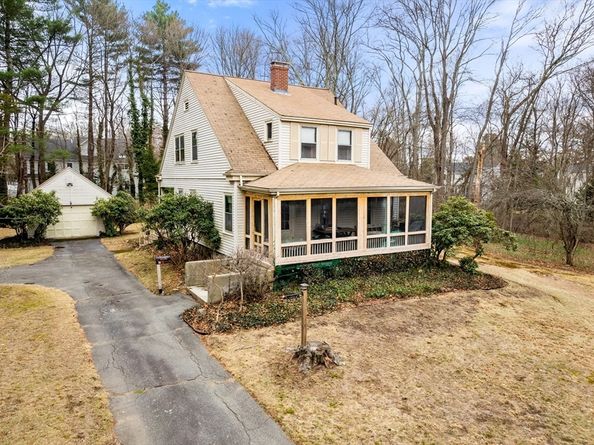 53 Elmwood Rd, Wellesley MA 02481