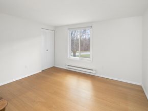 220 Bedford St E6, Bridgewater MA 02324