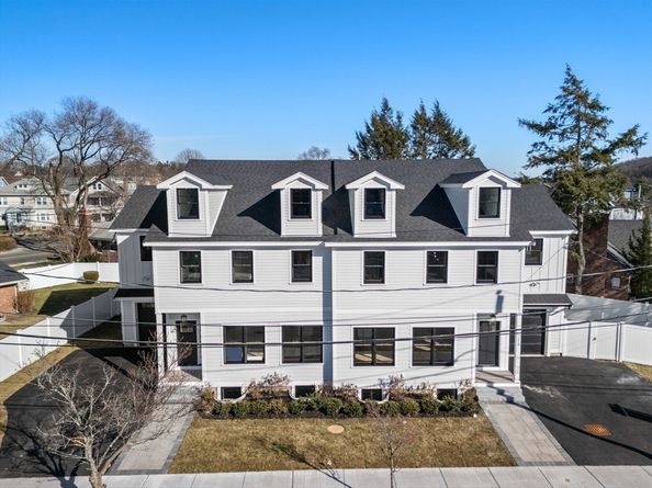 273 Edenfield Ave. 273, Watertown MA 02472