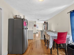 10 Valley Ave, Lynn MA 01902