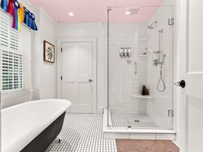 51 High St, Newburyport MA 01950