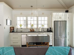 51 High St, Newburyport MA 01950