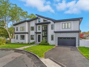 5 Kappius Path, Newton MA 02459