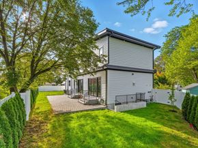 5 Kappius Path, Newton MA 02459