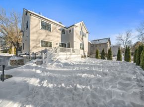 115 Oxford Rd, Newton MA 02459