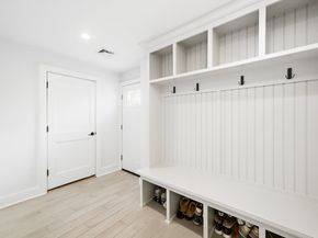 115 Oxford Rd, Newton MA 02459