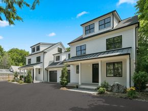 134 Hillside Ave 134, Needham MA 02494