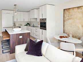 20 Kinmonth Rd 4, Newton MA 02468