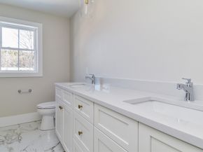 79 Speen St, Natick MA 01760