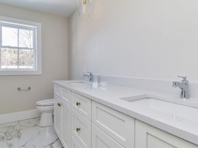 79 Speen St, Natick MA 01760