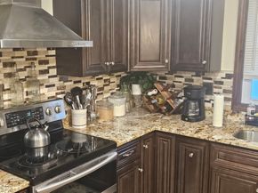 33 Hemlock Ter, Randolph MA 02368