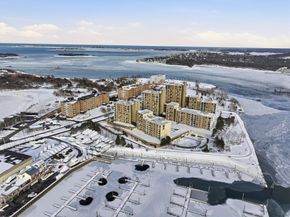 54 Broad Reach 104, Weymouth MA 02191