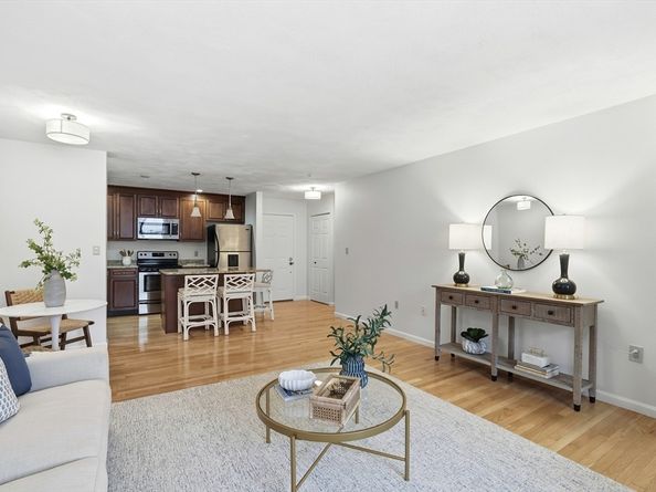 54 Broad Reach 104, Weymouth MA 02191