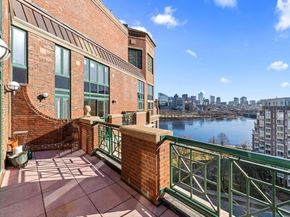 10 Rogers Street PH4, Cambridge MA 02142