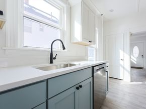 92 Alexander St, Framingham MA 01702