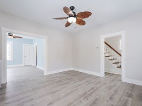 92 Alexander St, Framingham MA 01702
