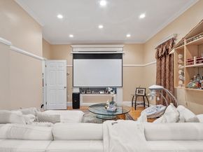 7 Washington, Somerville MA 02143