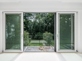 70 Possum Rd, Weston MA 02493