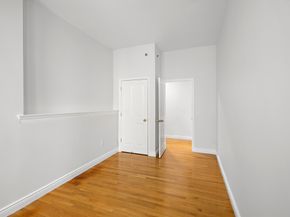 4 Charlesgate E 201, Boston MA 02215