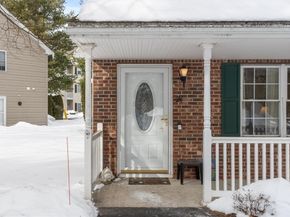 26 Ironwood Ln 26, Tewksbury MA 01876