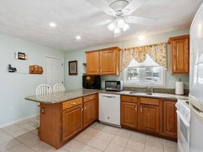 26 Ironwood Ln 26, Tewksbury MA 01876