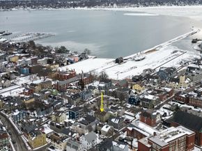 10.5 Herbert Street 21, Salem MA 01970