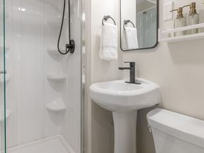 10.5 Herbert Street 21, Salem MA 01970