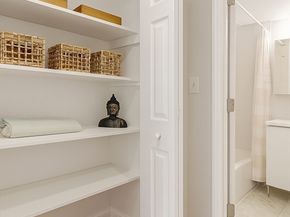 12 Stoneholm St 423, Boston MA 02115