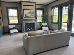 1 Revolution Way 307, Canton MA 02021