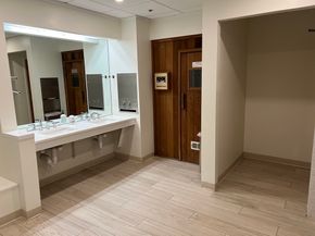 4 Canal Park PH 9, Cambridge MA 02141