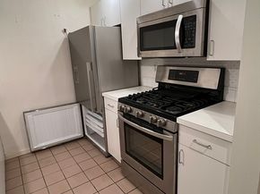 4 Canal Park PH 9, Cambridge MA 02141