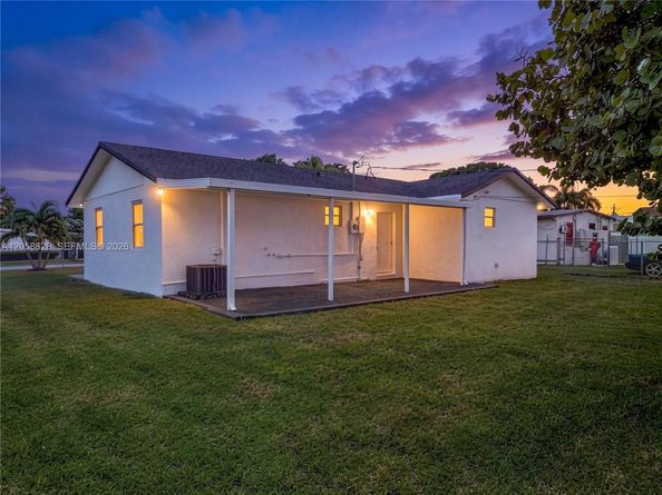 10755 SW 217th St, Miami FL 33170
