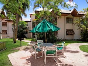 9400 SW 77th Ave K8, Miami FL 33156