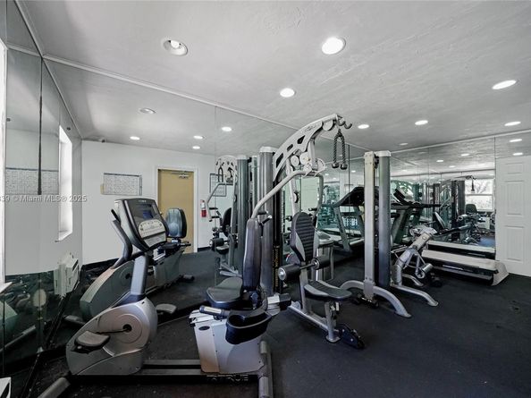 9400 SW 77th Ave K8, Miami FL 33156
